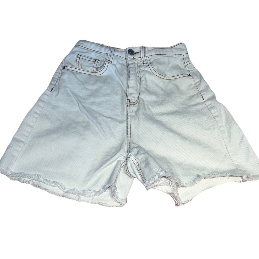 straight leg white denim size 0-2 shorts with brown stitching. good pockets